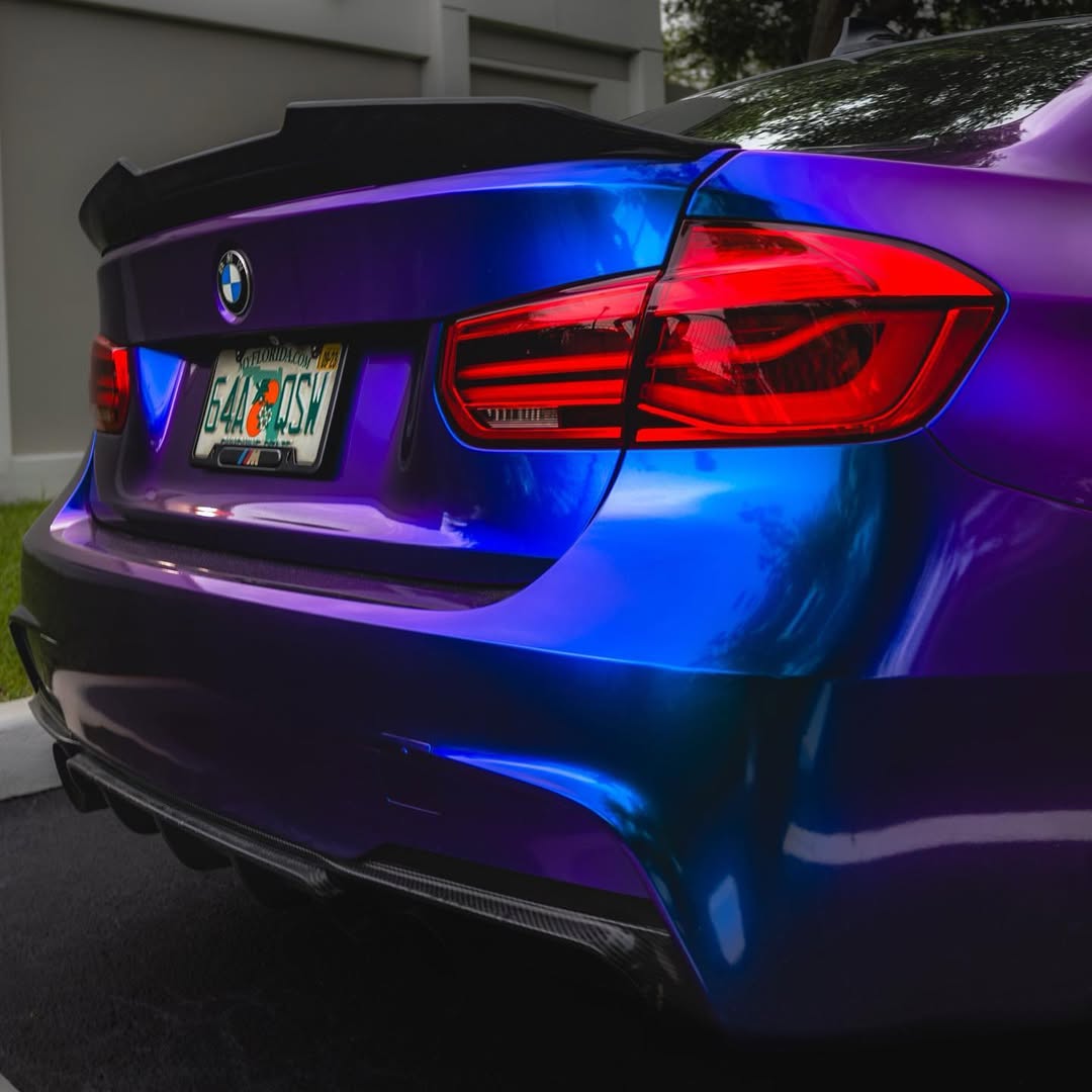 Color-shift BMW rear detail